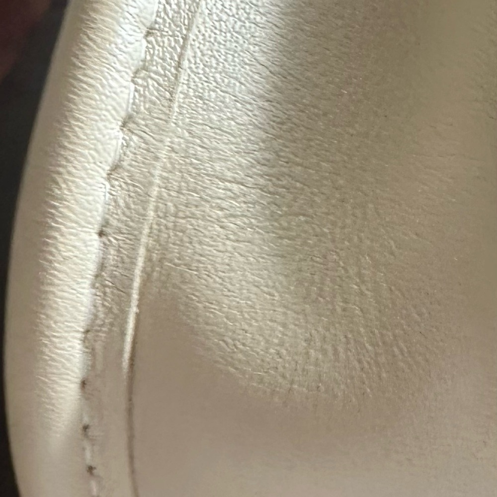 Vintage Coach Bone White Wendie Crossbody Bag 9031 - Picture 4 of 13